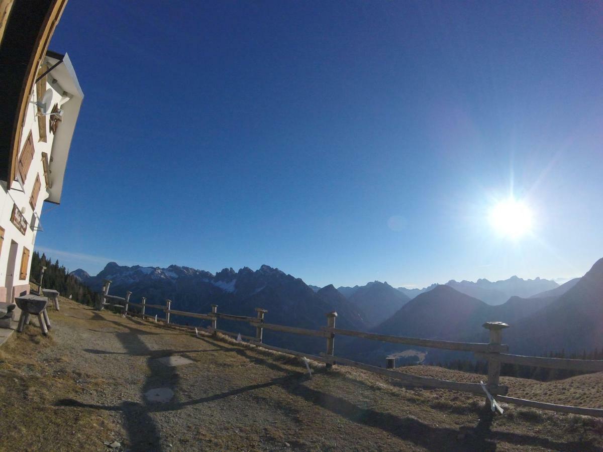 Balcone Sulle Dolomiti Apartment โคเมลิโค ซุปเปริออเร ภายนอก รูปภาพ